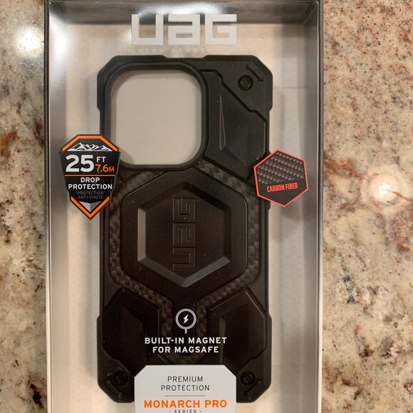 Urban Armor Gear- Monarch Pro Series New IPhone 6.1" Pro (2022) Phone Case - Picture 1 of 2